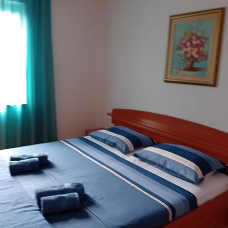 Maria'S Haus Apartman Novigrad Istria Kültér fotó